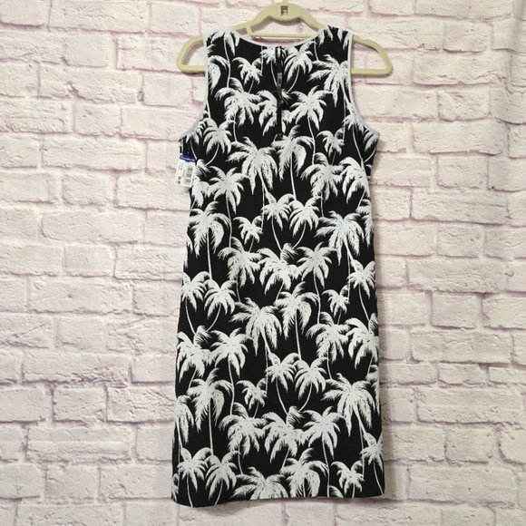 Vince Camuto Size 6 Black White Palm Tree Lined Mini Dress Size 6 - Picture 4 of 5
